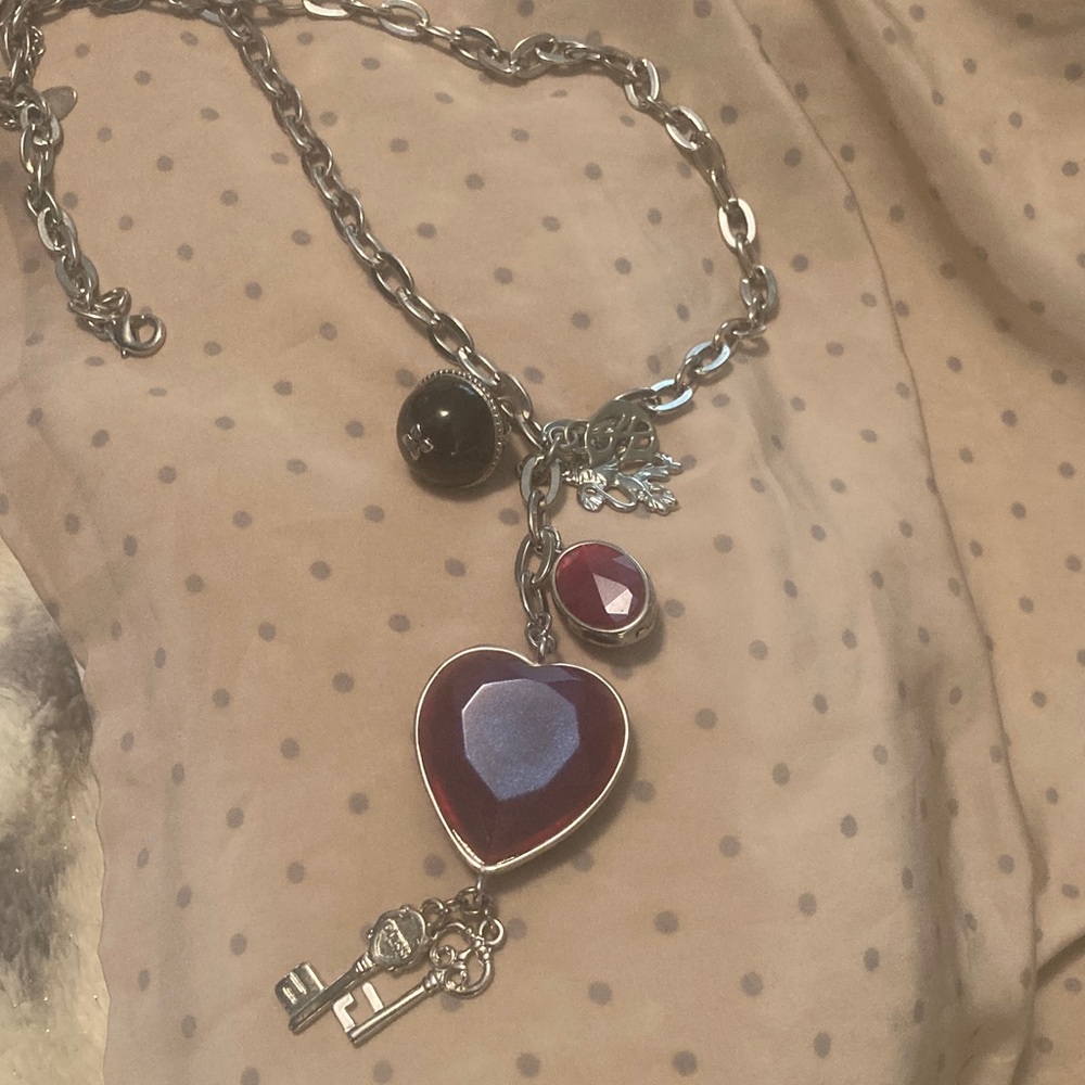 Bundle of GUESS Silver Vintage Black and Red Heart Charm Necklace and Bracelet! - Picture 5 of 9